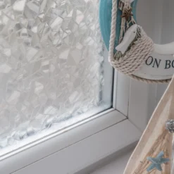 D-C-Fix Splinter Effect Film (L)1.5m (W)900mm 10 D-C-Fix Splinter Effect Film (L)1.5m (W)900mm -Hammerite Store d c fix splinter effect film l 1 5m w 900mm4007386218742 01i bq