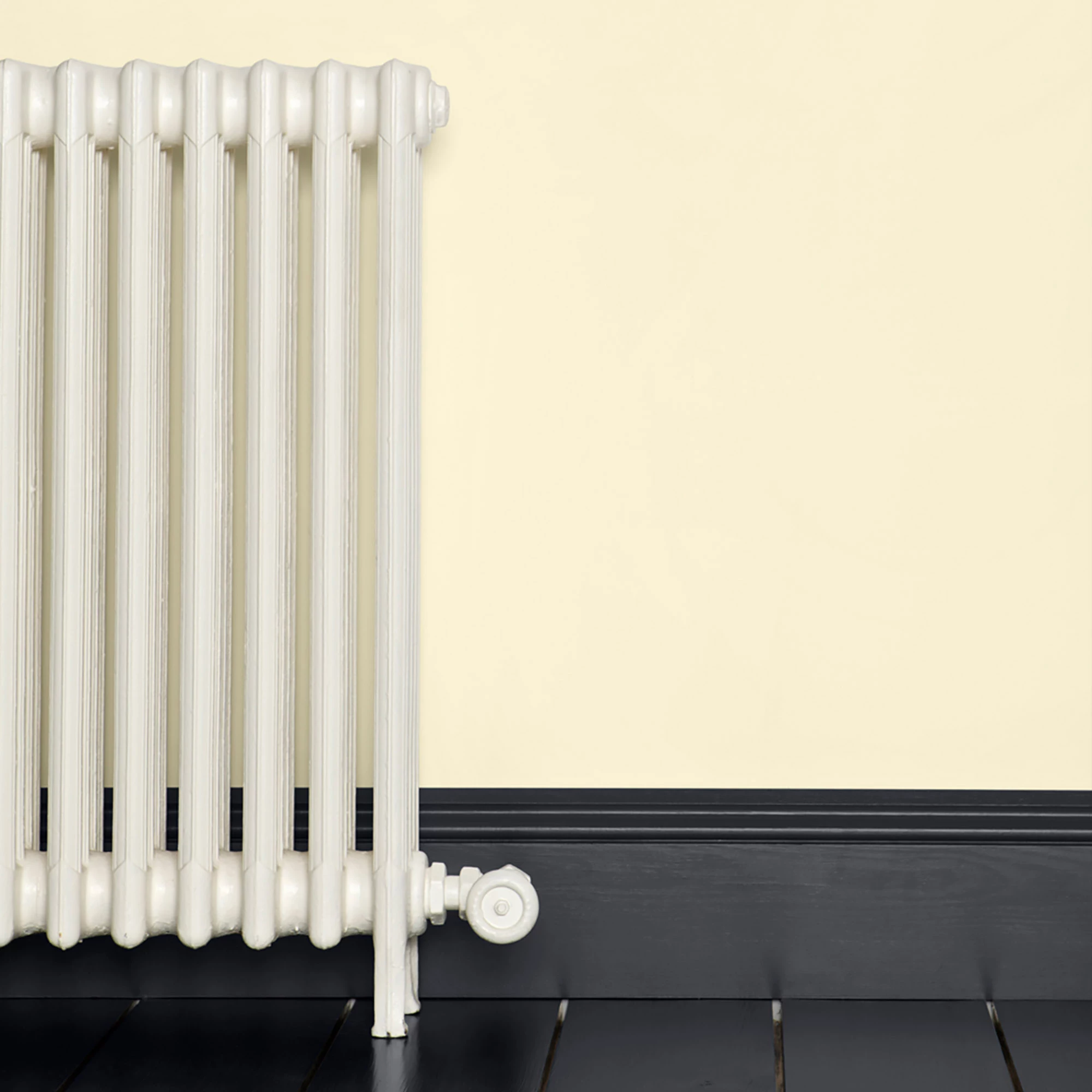 Farrow & Ball Estate Tallow No.203 Eggshell Paint, 750ml 6 Farrow & Ball Estate Tallow No.203 Eggshell Paint, 750ml - Image 4