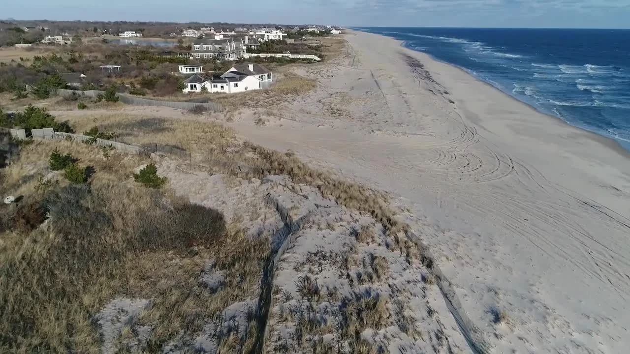 Farrow & Ball Jitney No.293 Gloss Metal & Wood Paint, 750ml 4 Farrow & Ball Jitney No.293 Gloss Metal & Wood Paint, 750ml - Image 2