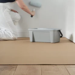 GoodHome Corrugated Paper Dust Sheet, (L)12m, (W)0.6m -Hammerite Store goodhome corrugated paper dust sheet l 12m w 0 6m5059340015262 30i