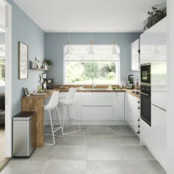 GoodHome Kitchen Brooklyn Matt Emulsion Paint, 2.5L -Hammerite Store goodhome kitchen brooklyn matt emulsion paint 2 5l3663602403784 01i