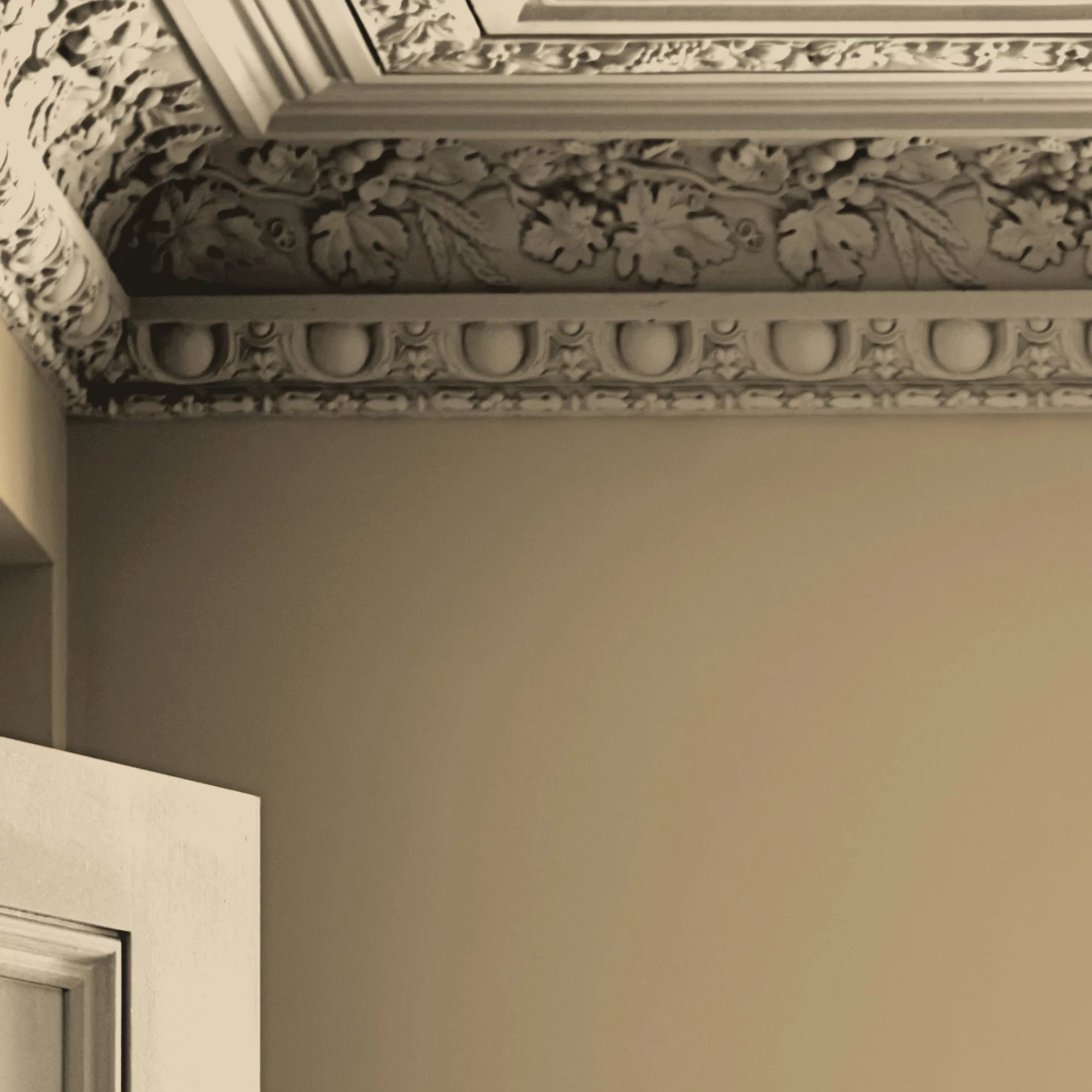 Laura Ashley Gold Matt Emulsion Paint, 5L 8 Laura Ashley Gold Matt Emulsion Paint, 5L - Image 6