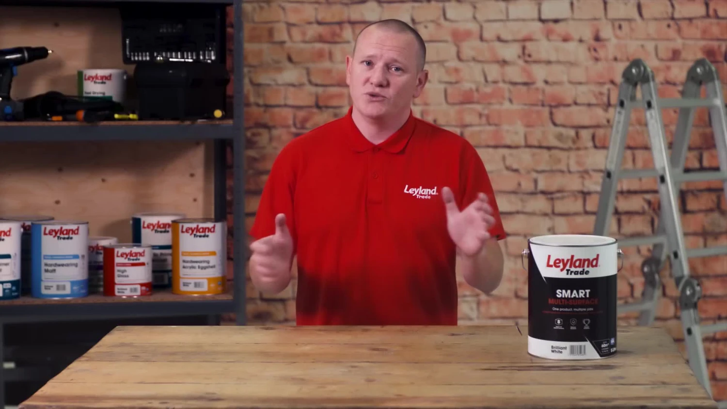 Leyland Trade Smart Light Grey Mid Sheen Multi-surface Paint, 2.5L 4 Leyland Trade Smart Light Grey Mid Sheen Multi-surface Paint, 2.5L - Image 2