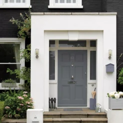 Sandtex Ultra Smooth Black Masonry Paint, 5L -Hammerite Store sandtex ultra smooth black masonry paint 5l5010131461231 04i bq