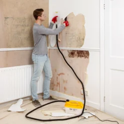 Wagner 12V 2000W 4L Wallpaper Stripper -Hammerite Store wagner 12v 2000w 4l wallpaper stripper4004025098765 02i bq