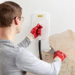 Wagner 12V 2000W 4L Wallpaper Stripper -Hammerite Store wagner 12v 2000w 4l wallpaper stripper4004025098765 03i bq